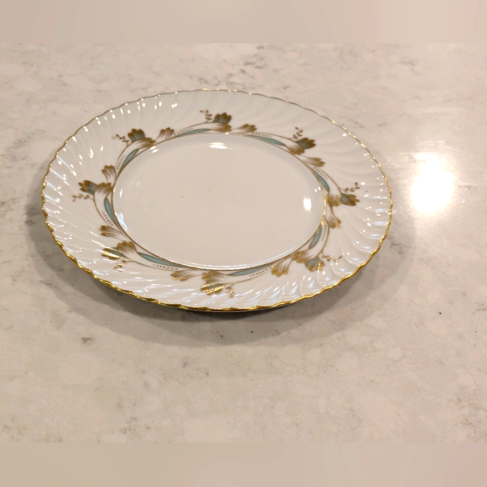 Side Plate - Picture 1 of 3